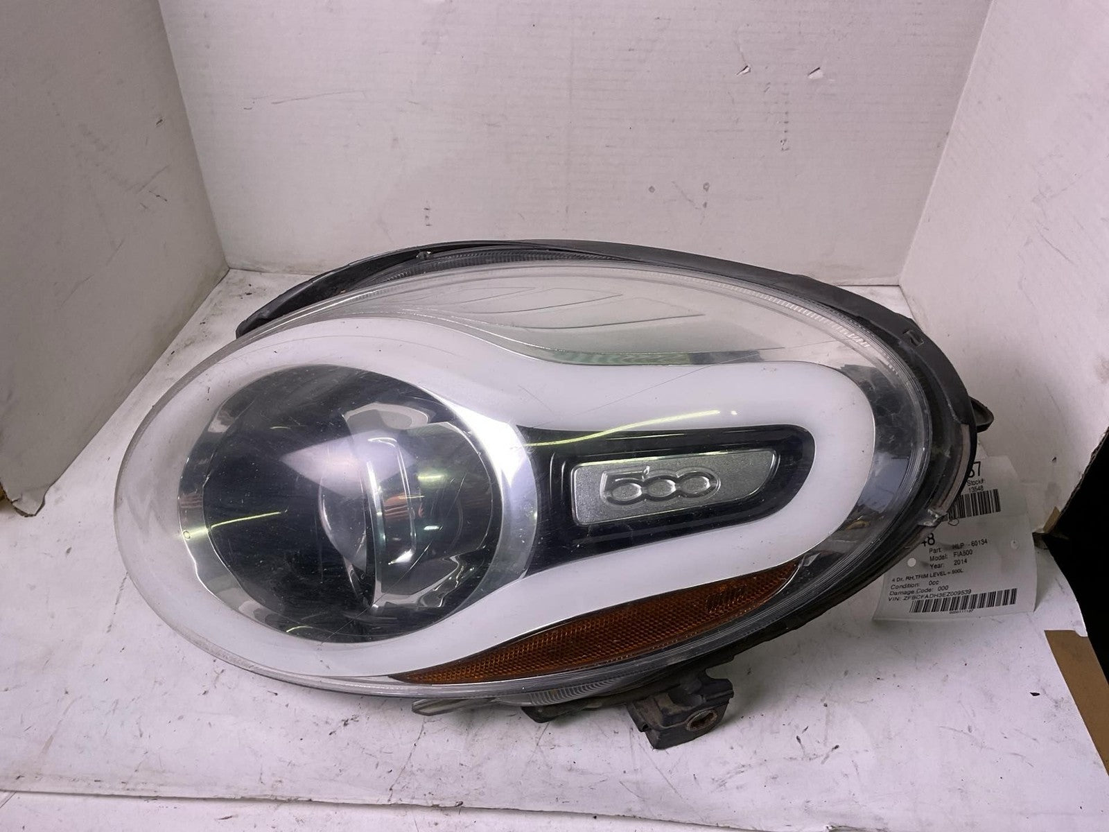 Headlamp Assembly FIAT 500 Right 14 15 16 17 18 19 200